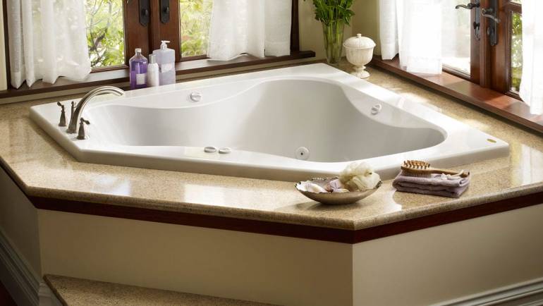 I vantaggi del relax in una vasca da bagno idromassaggio